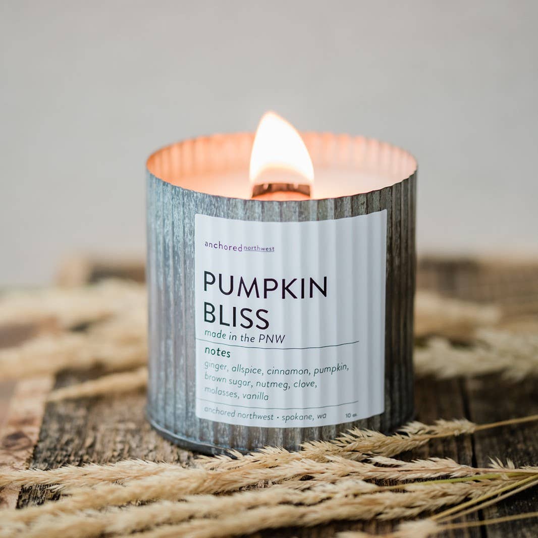 Girlfriend Rustic Vintage Farmhouse Wood Wick Candle: 10oz