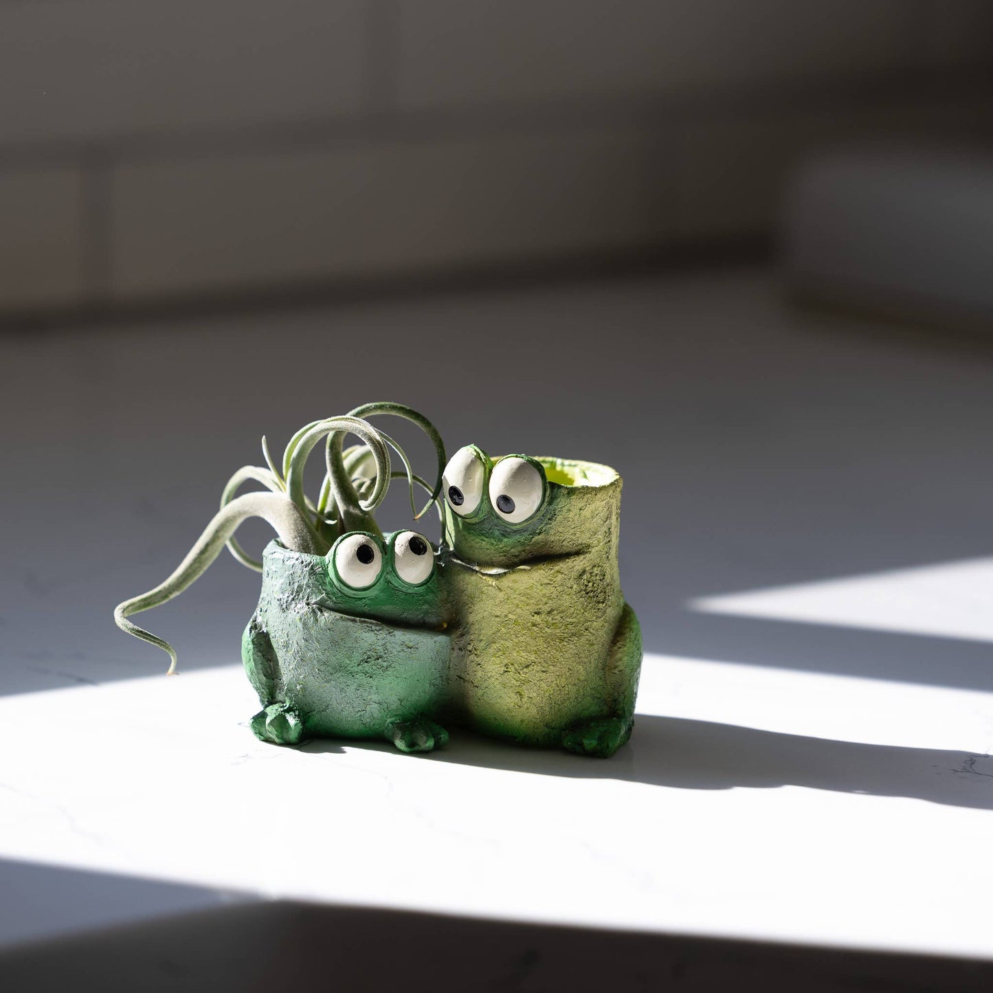 Baby Frog Pals - Mini Blobhouse Planter