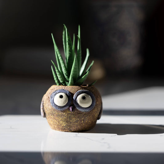 Baby Yellow Owl - Olive - Mini Blobhouse Planter